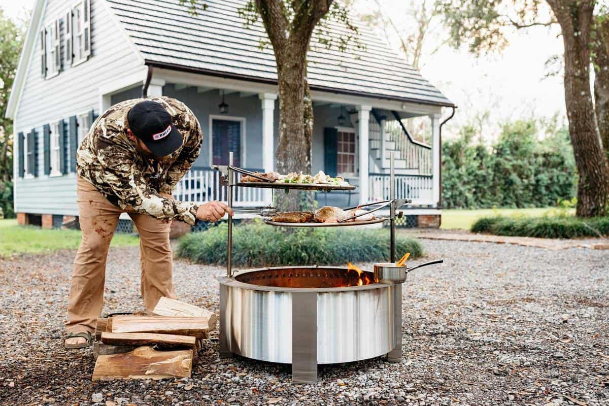 X Series Smokeless Fire Pit