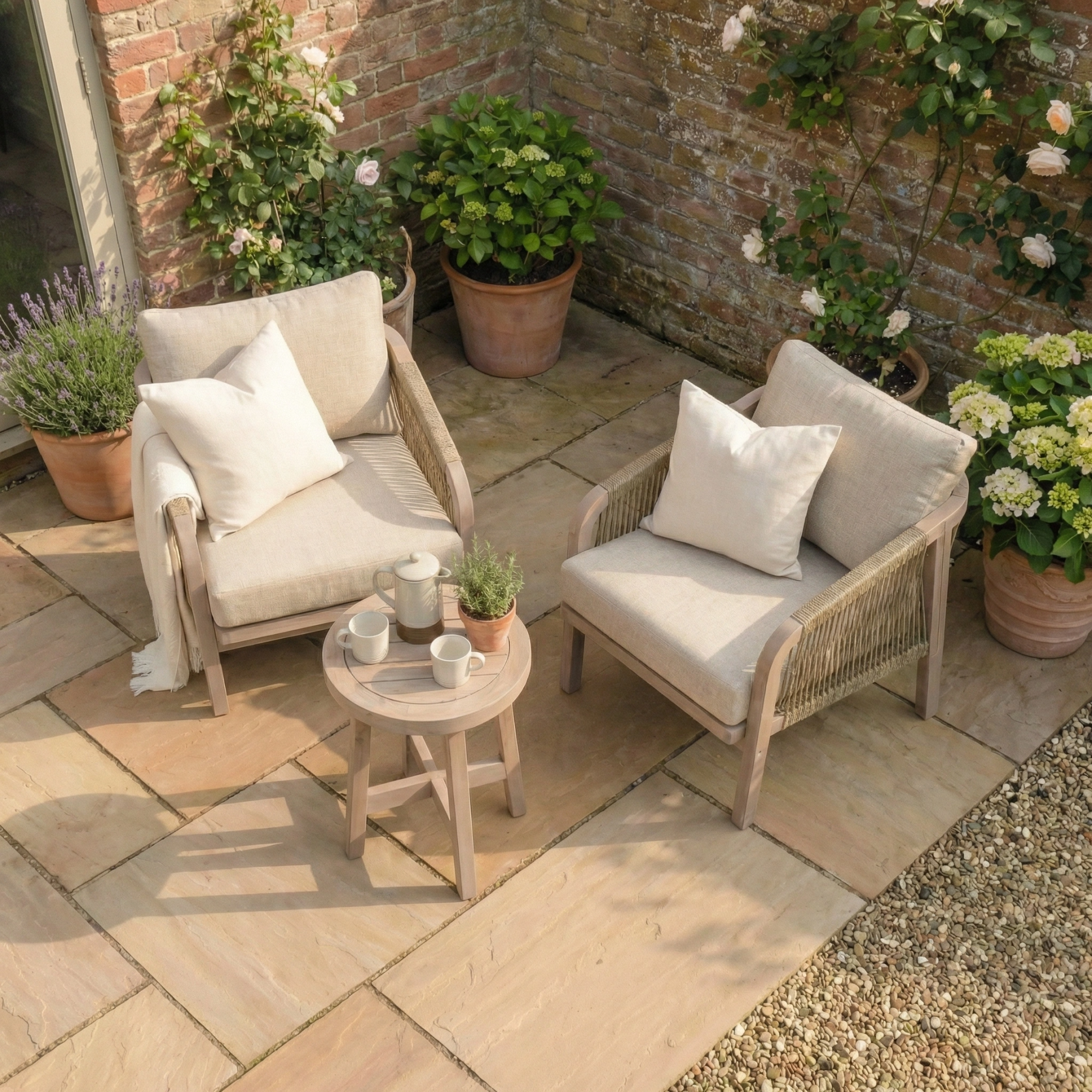 Quay Lounge Set in Mocha